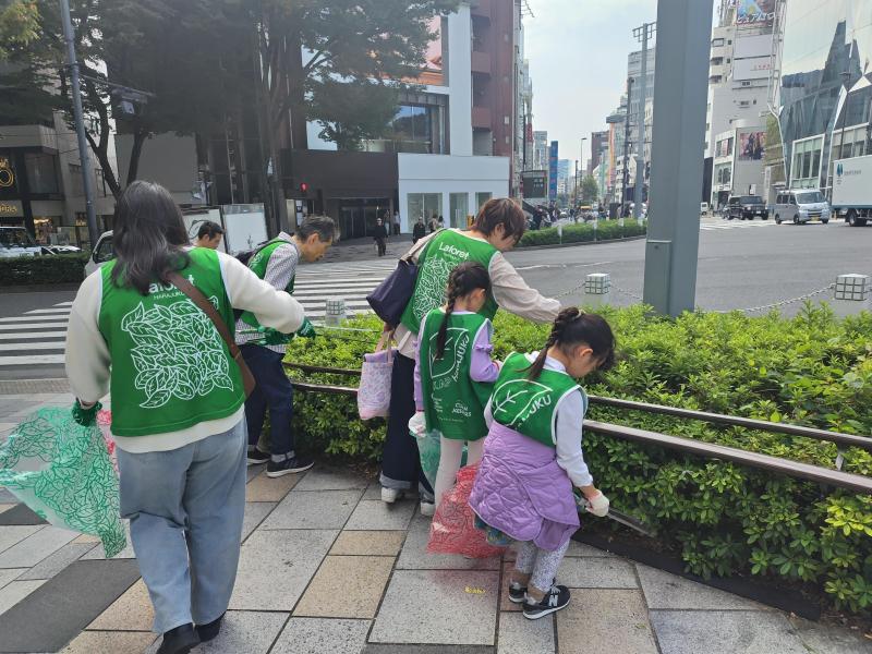 ラフォーレクリーンキーパーズｘグリーンバード原宿そうじ画像