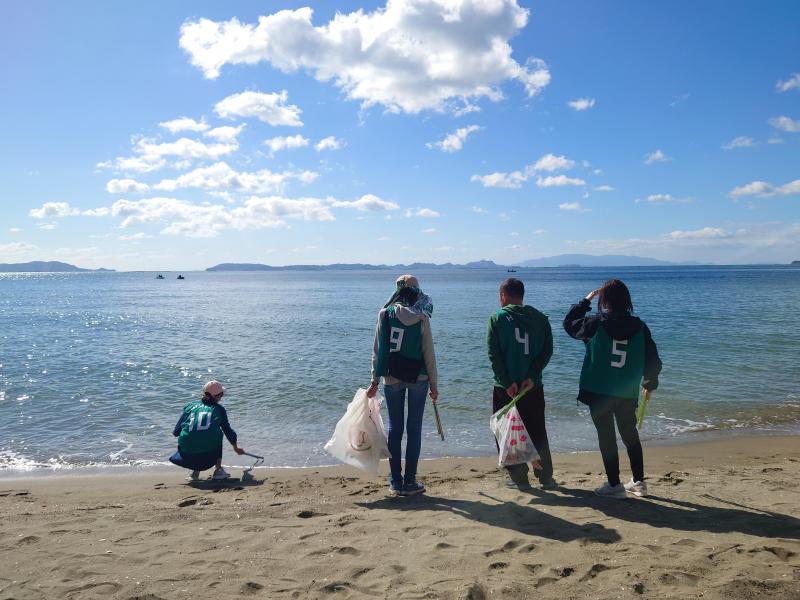 海のモーニングおそうじ画像