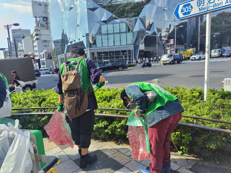 ラフォーレクリーンキーパーズｘグリーンバード原宿そうじ画像