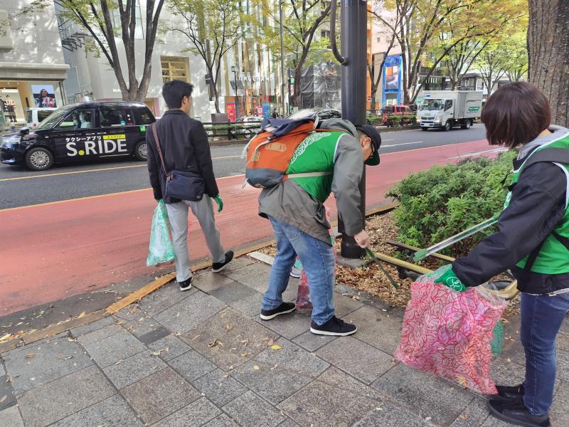 ラフォーレクリーンキーパーズｘグリーンバード原宿そうじ画像