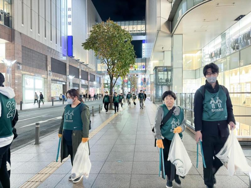 冷えてきましたね。夜そうじ画像