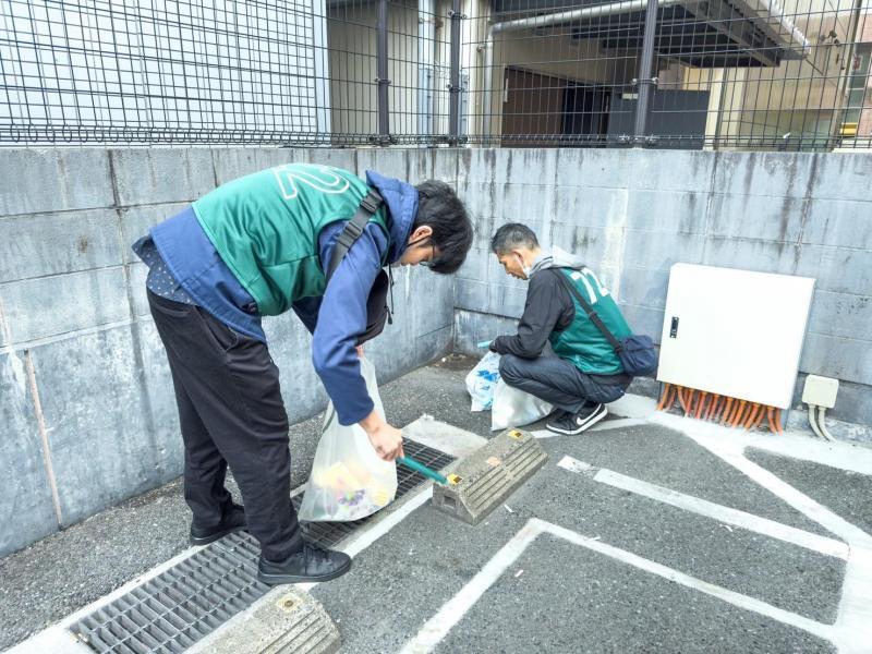 福岡天神　朝はみんなでストレッチマン☆朝そうじ画像
