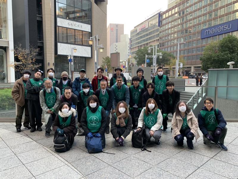 女子を探せ！笑画像