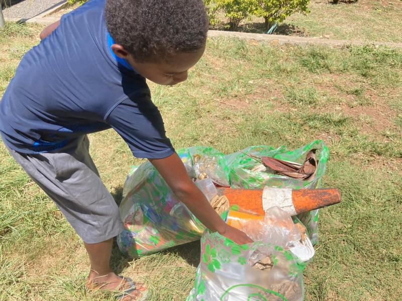 第42回フィジーチームボランティア活動画像