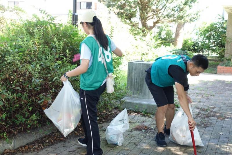 大牟田チーム大牟田駅前お掃除画像