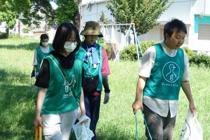 大牟田チーム大牟田駅前お掃除画像
