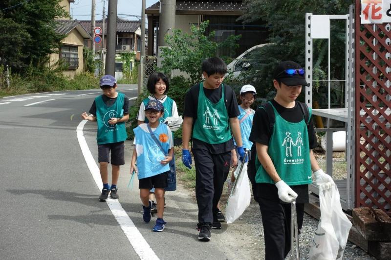 大牟田チーム大牟田駅前お掃除画像