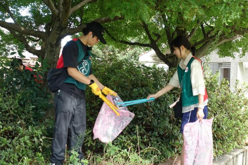 大牟田チーム大牟田駅前お掃除画像