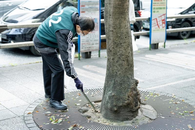 福岡天神　福岡チームにも専属カメラマン登場☆朝そうじ画像