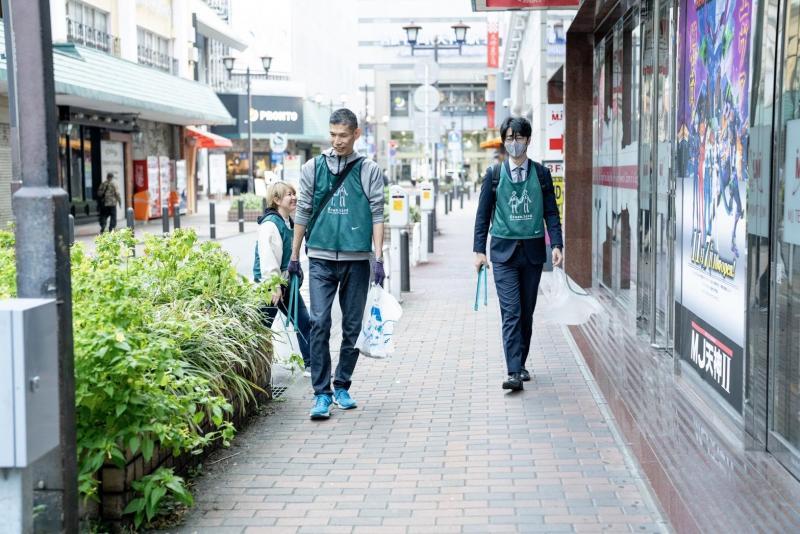 福岡天神　福岡チームにも専属カメラマン登場☆朝そうじ画像