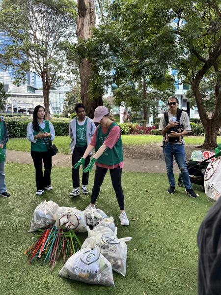 ゴミ拾いをしにチャッツウッドに戻りました！画像