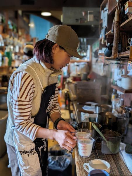 カヌーのあとはカレーとチャイ画像