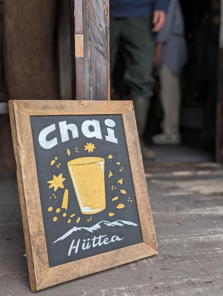 カヌーのあとはカレーとチャイ画像