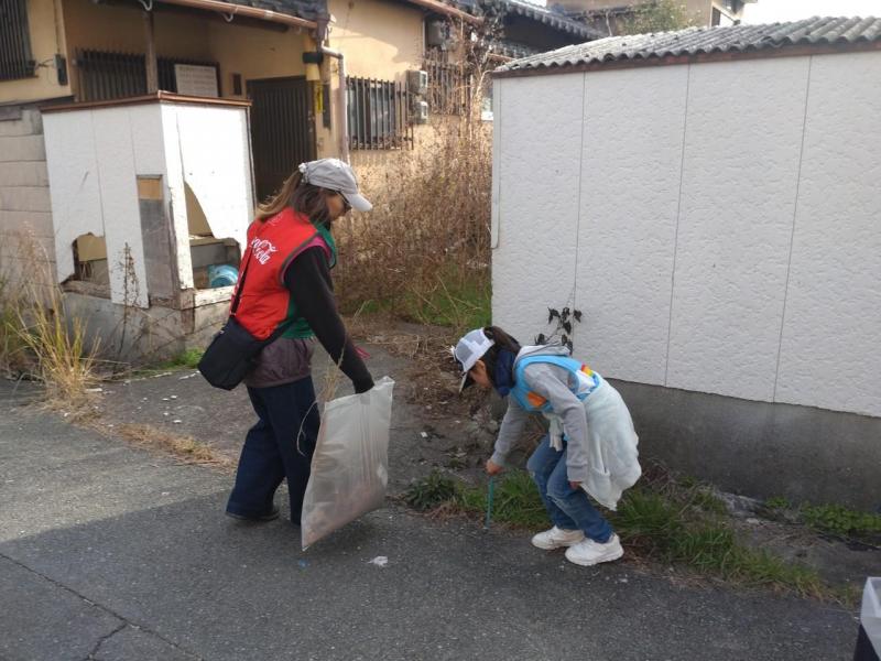 大牟田チーム大牟田駅前お掃除画像