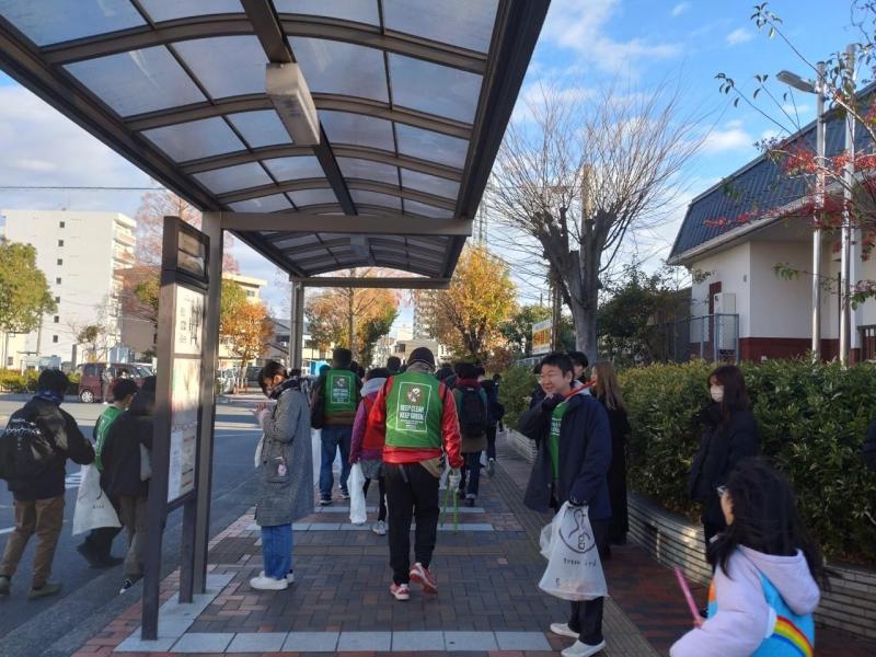 大牟田チーム大牟田駅前お掃除画像