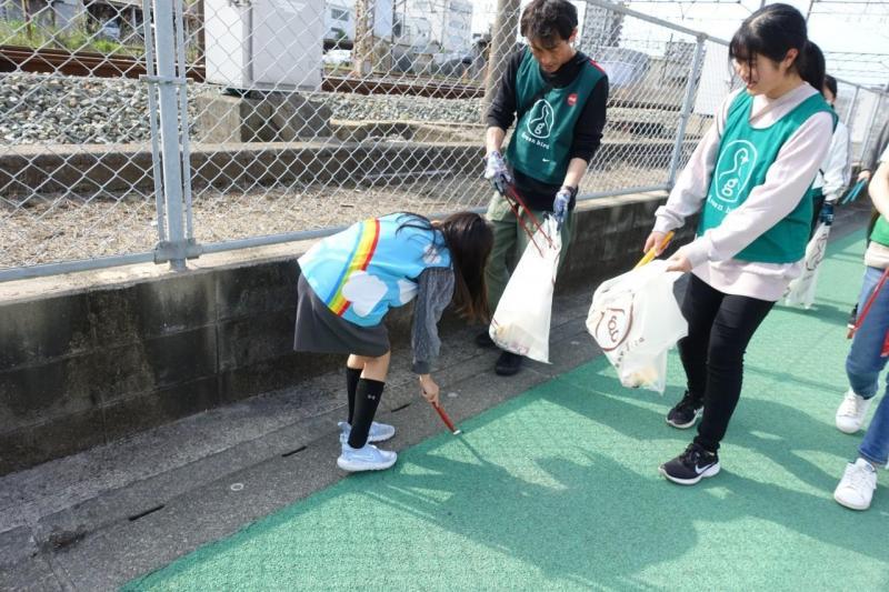大牟田チーム大牟田駅前お掃除画像