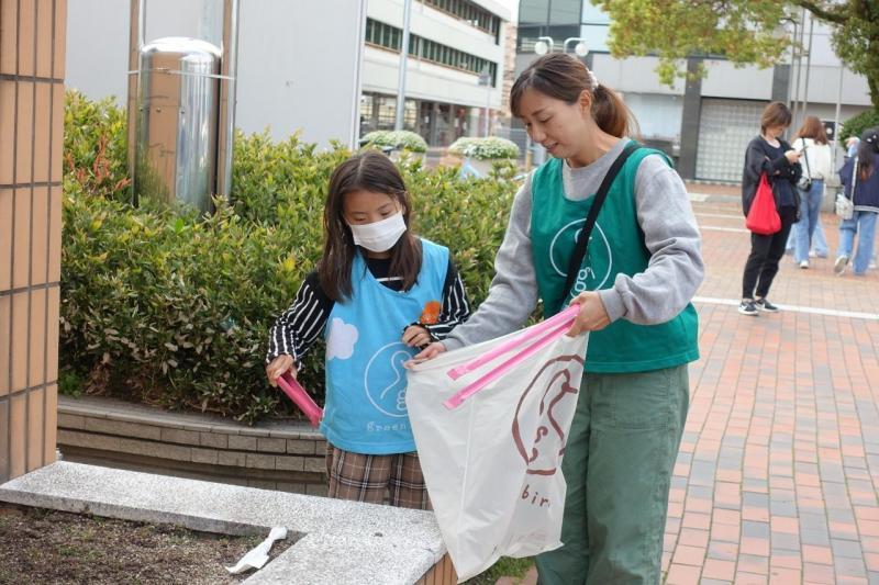 大牟田チーム大牟田駅前お掃除画像