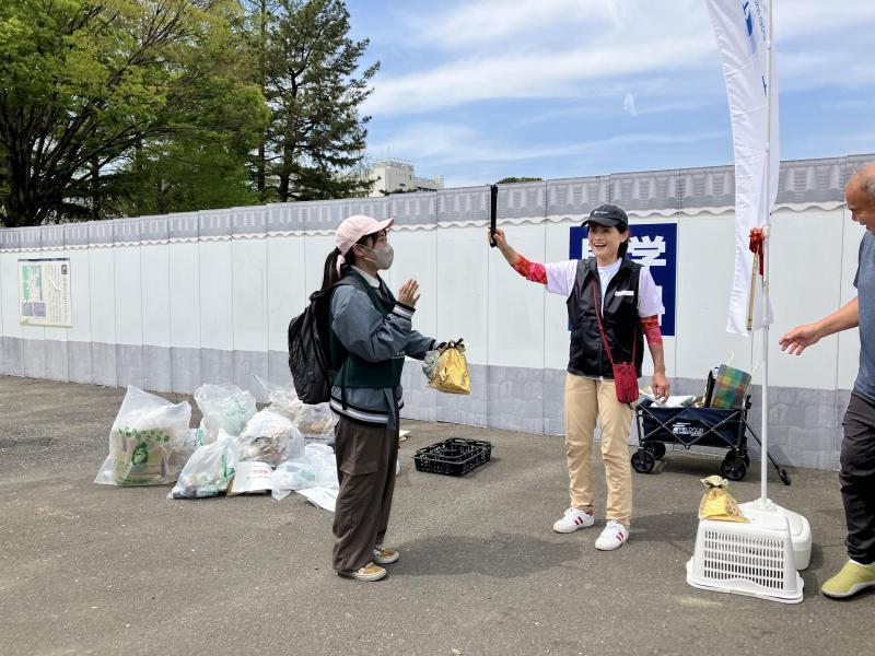 【静岡】街中・駿府城公園 大規模 ごみ拾い(呉服町名店街 &times; ザ・トーカイ コラボ)(通算300回)画像