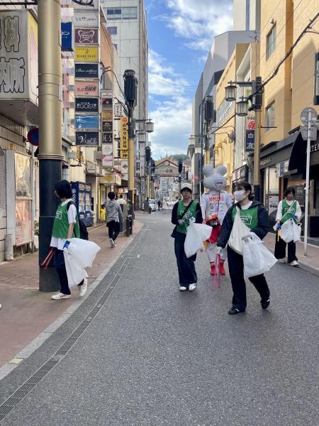 5月　天文館ゴミ拾いセンテラス観光案内所前集合画像