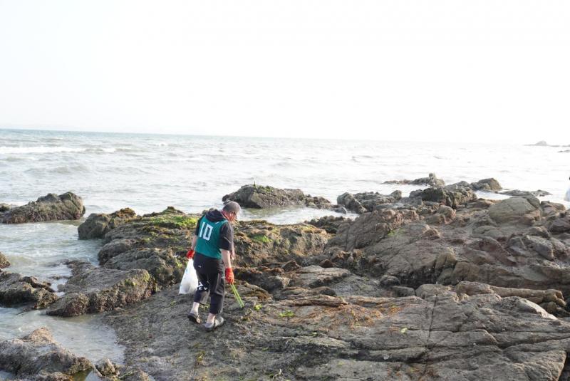 海のイブニングおそうじ画像