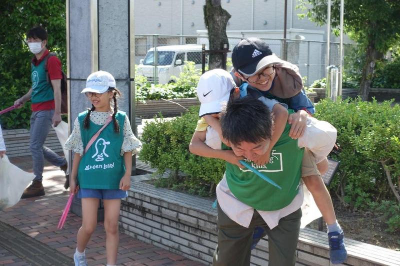 大牟田チーム大牟田駅前お掃除画像