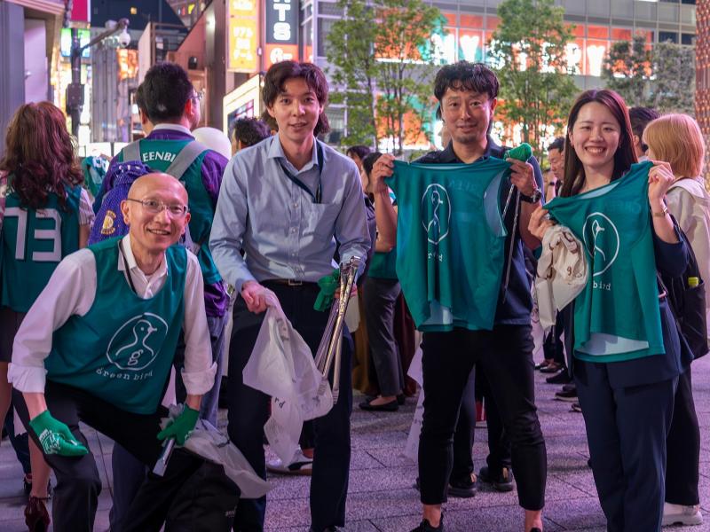 5月21日　歌舞伎町お掃除画像