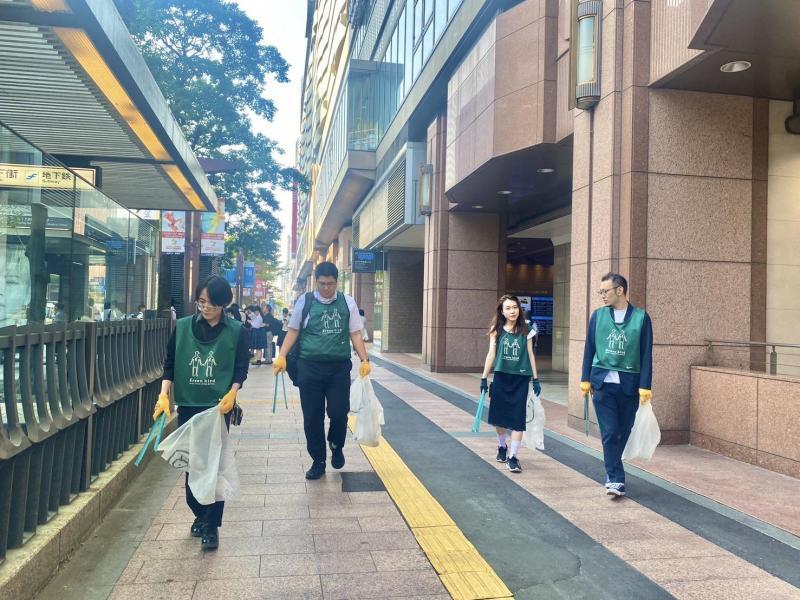 張り切ってたらたくさん来てくれた☆朝そうじ＆天神クリーンデー画像