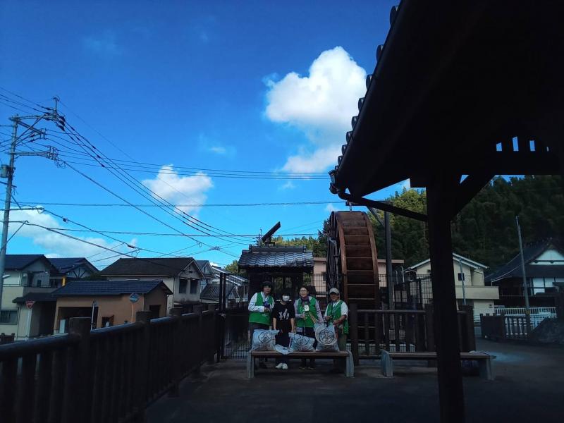 熱中症に警戒しながらお掃除画像