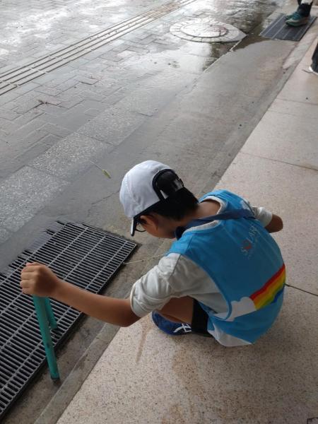 大牟田チーム大牟田駅前お掃除画像