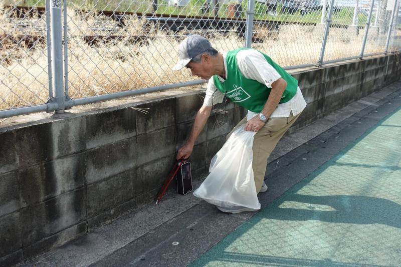大牟田チーム大牟田駅前お掃除画像