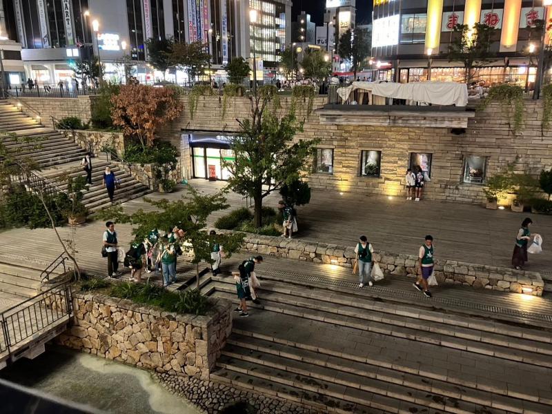 SUNSUNSUNDAYイブニングおそうじ画像