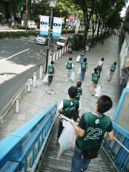 シブヤ大学1周年記念コラボそうじ開催しました画像