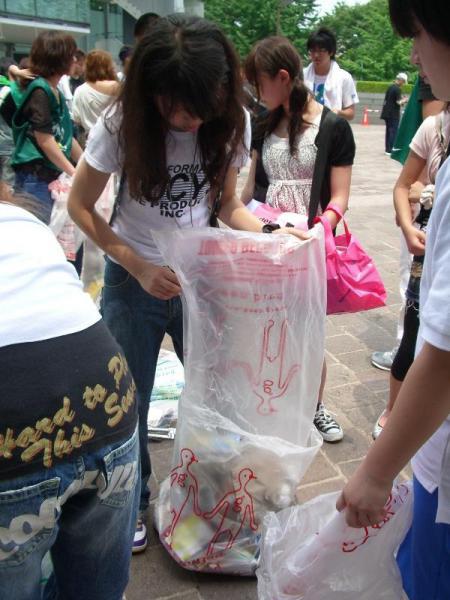 7月22日都立広尾高校そうじ開催画像