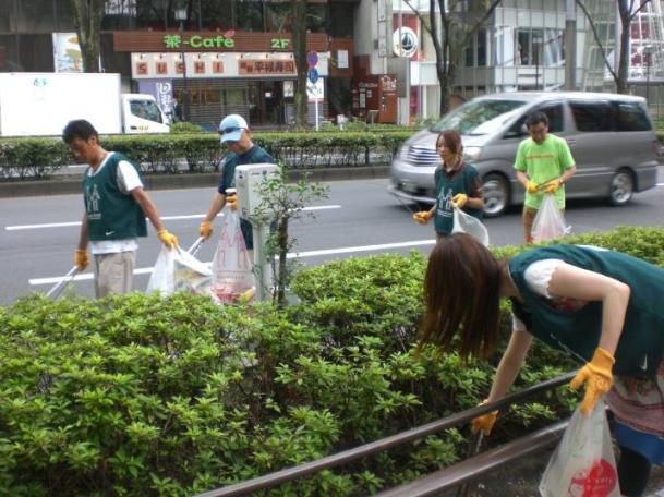 オッシュマンズ&times;グリーンバードコラボそうじ！画像