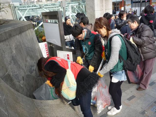 爽やかに日曜そうじ開催しました！画像