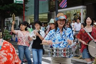 第10回さっぽろパフォーマンスカーニバル だい・どん・でん！ おそうじパレード画像