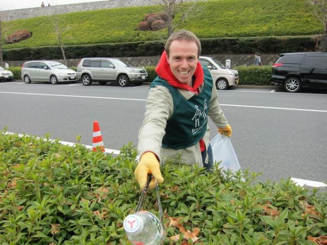 「表参道日曜そうじwithアースデイマーケット」終了しました。画像