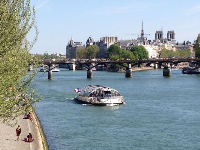 【お掃除 - Nettoyage】samedi 23 mai dans le Marais a l'occasion de l'evenement "Paris, fais-toi belle"画像