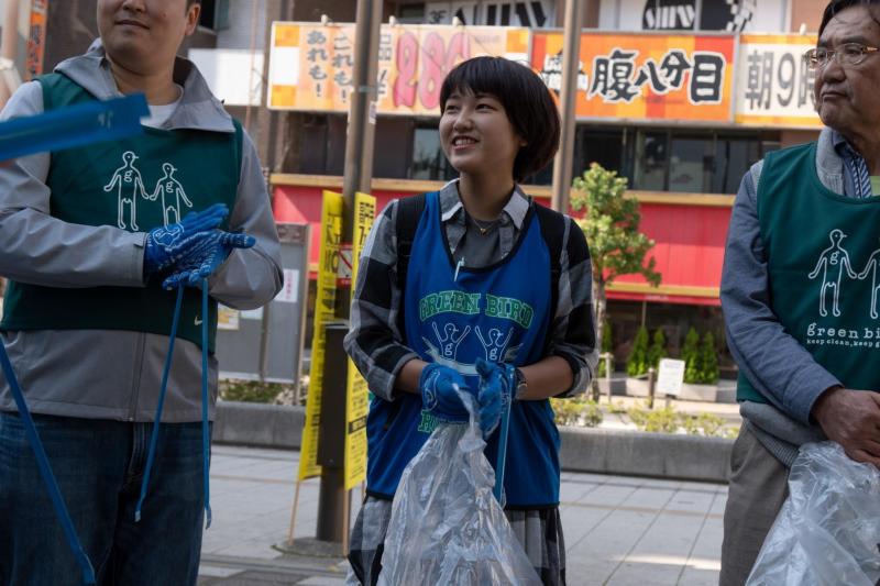 高円寺フェスゆるキャラおそうじ！画像