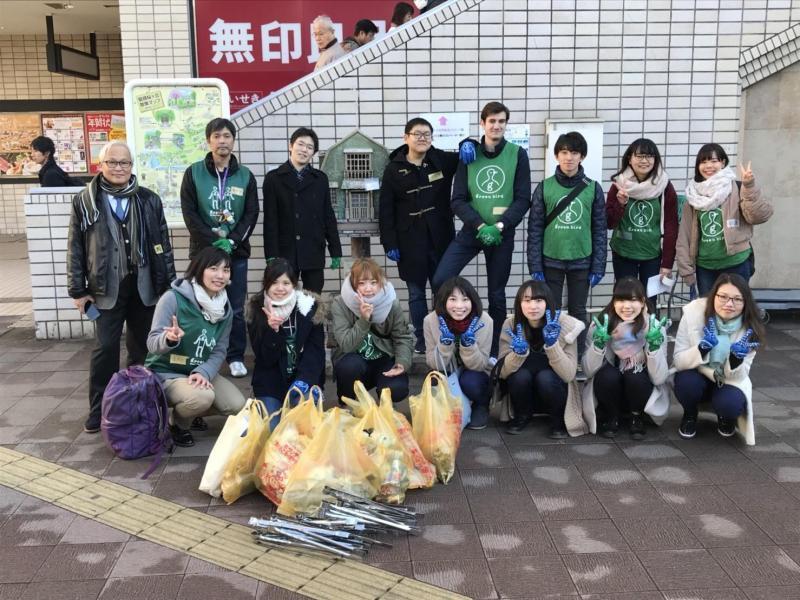 認知症当事者の方と一緒にごみ拾い！画像