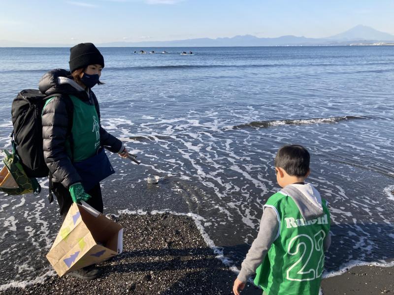 湘南海岸！江の島片瀬西浜でビーチクリーン！画像
