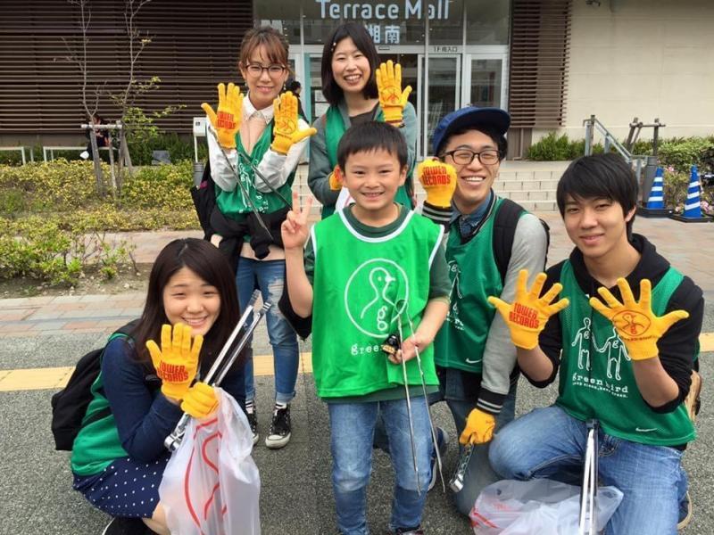 辻堂駅街ゴミ拾い画像