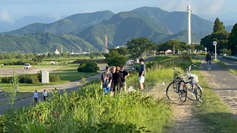 ＜静岡チーム＞2023年 安倍川花火大会翌朝 ごみ拾い画像