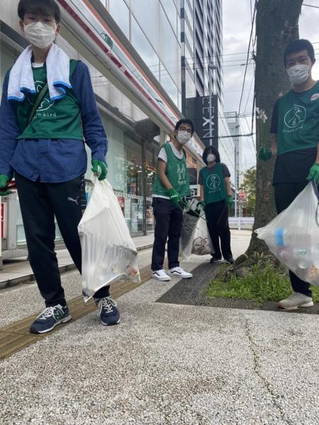 新潟チーム 秋めく街でゴミ拾い！画像