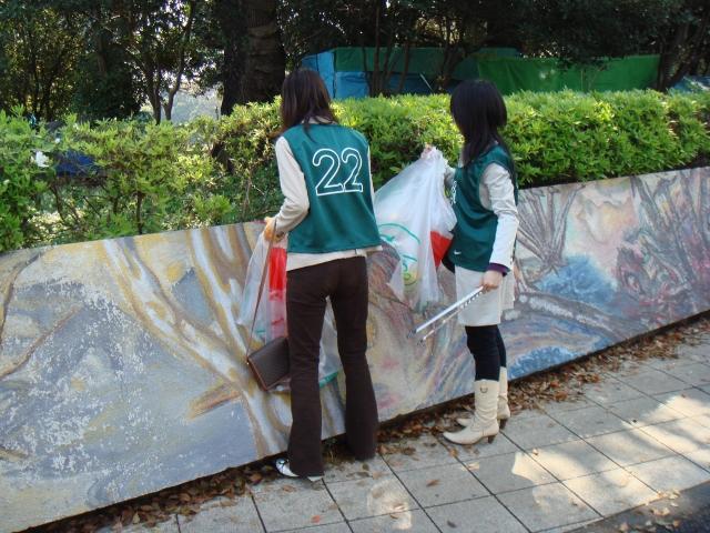 2007年 4月 10日 駒沢公園通りそうじ画像