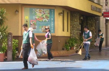 お盆ですね。夏ですね。画像