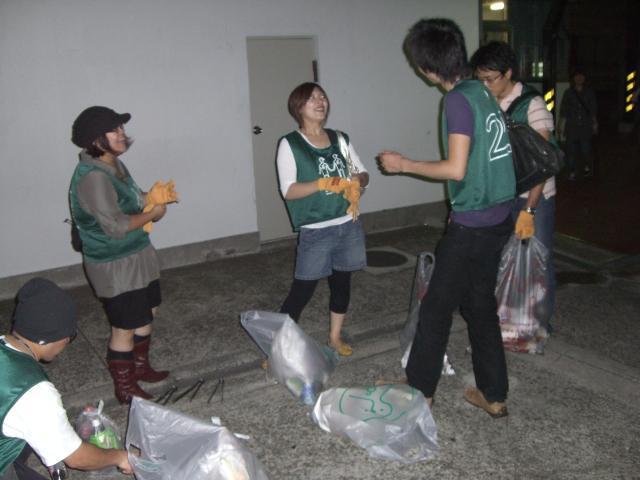 久し振りのよるそうじ☆画像