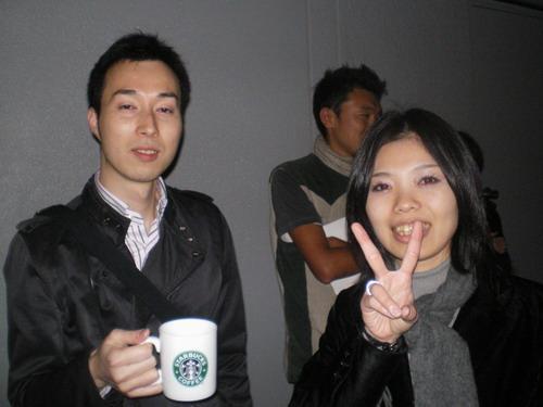 学生チーム　夜掃除画像