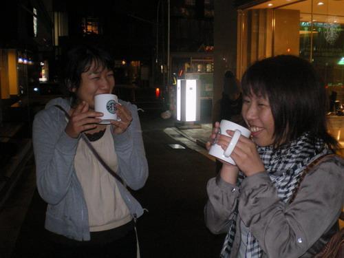 学生チーム　夜掃除画像