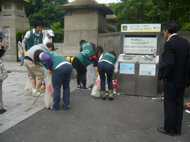 ろくがつついたち画像